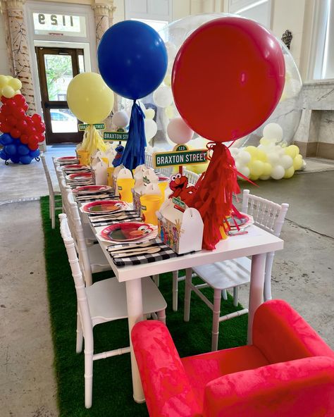 Another Adorable 1st Birthday Celebration for Braxton ✨ This Sesame Street party was absolutely adorable! @happytrailskidspartyrental @bounceandcorva @d.luxesoftplay @balloonsandthings @destinyspops @copperhallrva Sesame Street Theme Birthday Party, 2nd Birthday Activities Indoor, Elmo Second Birthday Party Boy, Elmo 1st Birthday Party Boys, Sesame Street First Birthday Boy, Sesame Street Birthday Party Ideas 1st, Sesame Street 1st Birthday Party, Sesame Street 2nd Birthday, Sesame Street Decorations