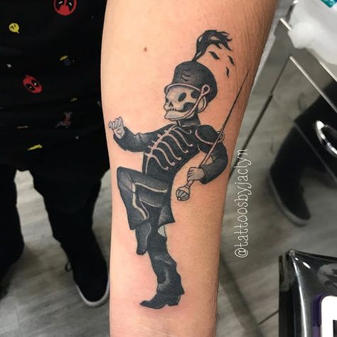 Black Parade Tattoo, Mcr Tattoo, Emo Tattoos, Sunflower Tattoo Sleeve, The Black Parade, Gothic Tattoo, Japanese Sleeve Tattoos, Black Parade, Black Tattoo