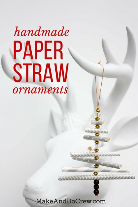 Paper Straws Crafts, Diy Christmas Paper, Diy Straw, Straw Crafts, Diy Christmas Ornament, Homemade Christmas Decorations, Ornament Tutorial, Paper Ornaments, Handmade Christmas Ornaments