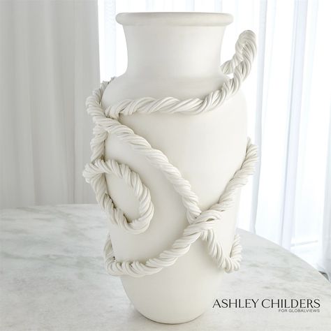 Twisted Amphora Vase-Matte White Amphora Vase, Ceramics Studio, Trip To Italy, Clay Vase, Global Views, Diy Vase, Italian Ceramics, Ceramics Ideas Pottery, Quick Sketch