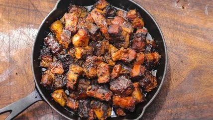 How To Make Pork Belly Burnt Ends In The Oven Burnt Ends In The Oven, Pork Belly Recipe Oven, Pork Belly Oven, Pork Burnt Ends, Pork Belly Burnt Ends, Burnt Ends, Pork Belly Recipes, How To Cook Pork, Baked Pork