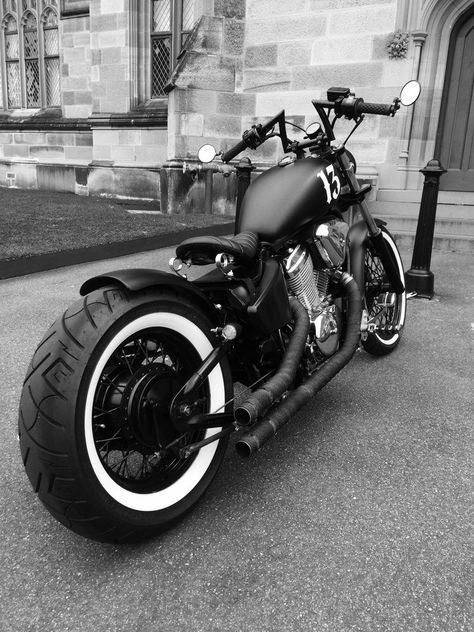 Honda Shadow Bobber, Moto Chopper, Shadow Bobber, Motorcycle Harley Davidson, Moto Harley Davidson, Honda Bobber, Helmet Tattoo, Motorcycle Diy, Motorcycle Honda