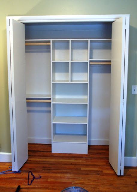 carlaaston.com provides style inspiration for hard-working reach-in closet, commonly found in hallways, kids' rooms and bedrooms. Banister Remodel, Diy Custom Closet, Closet Remodel, Kid Closet, Small Closet, Bedroom Closet, Closet Makeover, Diy Closet, Custom Closet