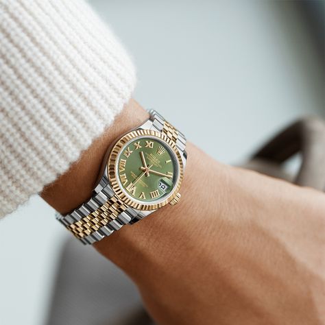 The classic watch of reference. The Rolex Datejust 31 in Oystersteel and yellow gold, 31 mm case, olive green dial set with diamonds, Jubilee bracelet. #Rolex #Datejust #HalDavisJewelers 31mm Rolex Women, Gold And Green Watch Women, Rolex Sizes On Wrist Women, Rolex Datejust Women 31mm, Rolex Watches Women Green, Green Rolex Women, Classic Watches Women Vintage, Green Rolex Watch, Woman Rolex Watch