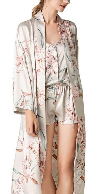 Aesthetic Nightgown, Nightgown Aesthetic, Romantic Nightgown, Nightgown Romantic, Sleep Wear For Women, Night Wear Pajamas, Women Nightgown, Women Nightwear Dresses, Como Fazer Short