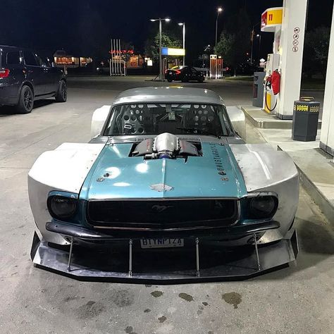 WIDE BODY SUBIES on Instagram: “If you were to look up the definition of "WideAf" this is what you would see!! #WideAf 🚘| @mustangkyle . Got Beef Jerky? Get some at…” Kereta Sport, Ford Mustang 1965, 1965 Mustang, Custom Muscle Cars, Ford Classic Cars, Weird Cars, Mustang Cars, Ferrari 458, Tuner Cars