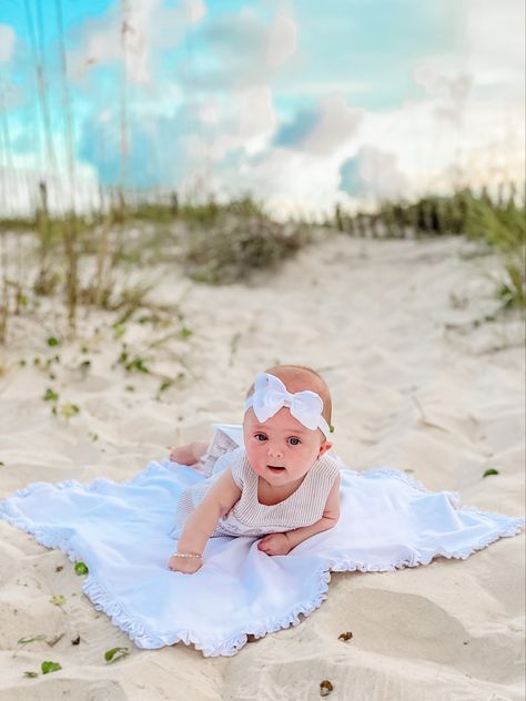 3 Month Old Beach Photos, Beach 6 Month Pictures, 6 Month Old Beach Pictures, 2 Month Old Beach Pictures, 4 Month Old Beach Pictures, 6 Month Beach Photoshoot, Infant Beach Pictures, Beach Newborn Pictures, Newborn Beach Photos