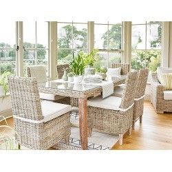 Orangery Kitchen, Glass Dinning Table, Dining Room Trends, Conservatory Ideas, Rattan Dining Table, Conservatory Furniture, Furniture Rattan, Conservatory Garden, Conservatory Dining Room