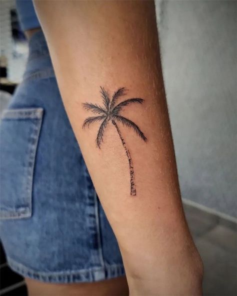 Palm Tree Tattoos For Women, Tree Tattoos For Women, Palm Tree Tattoos, Beach Inspired Tattoos, Small Beach Tattoos, Beach Tattoo Ideas, Palm Tattoos, Tree Tattoos, Summer Tattoo