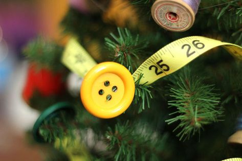 Sewing-Themed Mini Christmas Tree | Hometalk Christmas Tree Sewing, Room Christmas Tree, Accent Wall Stencil, Mini Christmas Trees, Christmas Tree Theme, Themed Ornaments, Decorating Trees, Sewing Christmas, Spool Crafts