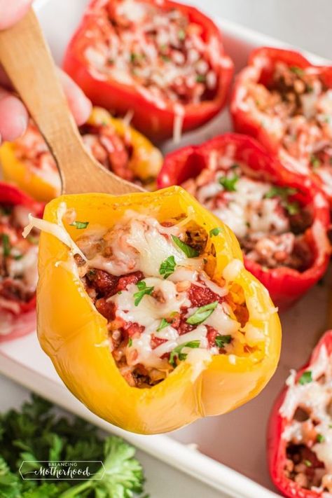 Recipe For Stuffed Bell Peppers, Bell Peppers Stuffed, Tonights Dinner, Easy Stuffed Peppers, Stuffing Ingredients, Instant Pot Pasta Recipe, Best Comfort Food, Peppers Recipes, Sauce Tomate