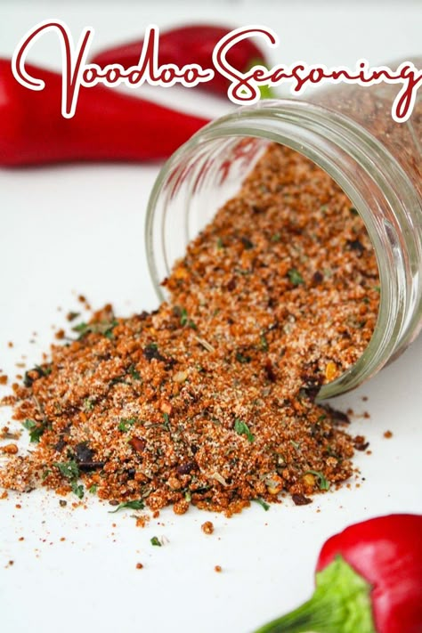 voodoo seasoning spice blend Homemade Dry Mixes, Dry Rub Recipes, Homemade Spice Mix, Spice Blends Recipes, Meat Rubs, Spice Mix Recipes, Homemade Spice Blends, Seasoning And Spice, Diy Spices