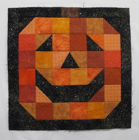 October Block- Jack-O-Lantern — Quiltish Corner Jack O Lantern Quilt Pattern, Jack O Lantern Quilt Block, Halloween Quilt Patterns Wall Hangings, Autumn Sewing, Pumpkin Quilt, Autumn Quilts, Calendar Quilts, Colourful Leaves, Halloween Quilt Patterns