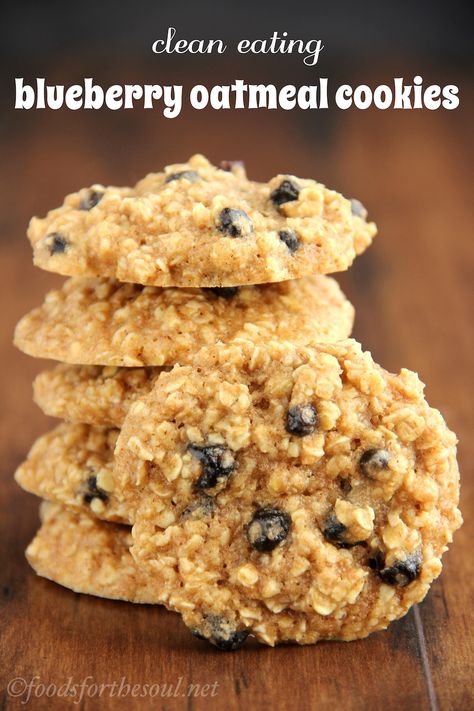 Clean-Eating Blueberry Oatmeal Cookies -- these skinny cookies don't taste healthy at all! You'll never need another oatmeal cookie recipe again! Blueberry Oatmeal Cookies, Oatmeal Cookie Recipe, Weight Watcher Desserts, Blueberry Cookies, Blueberry Oatmeal, Low Carb Dessert, Oatmeal Cookie, Oatmeal Cookie Recipes, Healthy Sweets