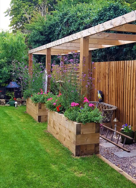 A Pergola Walkway - Gillys Glam Gardens Narrow Pergola Attached To House, Narrow Pergola Ideas, Narrow Pergola, Narrow Garden Bed, Pergola Walkway, Sleeper Beds, Timber Pergola, Narrow Garden, Timber Screens