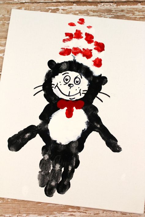 This The Cat in the Hat Handprint Canvas is a fun kids craft that ties in really well with The Cat in the Hat. It’s a perfect craft for Dr. Seuss day which is coming up on the March 2nd! Handprint Canvas, Dr Seuss Preschool, Dr Seuss Classroom, Orange Room, Dr Seuss Crafts, Seuss Crafts, Seuss Classroom, Dr Seuss Day, Lesson Plans For Toddlers