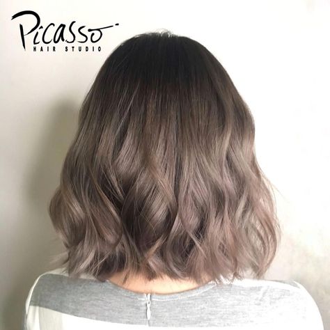 Korean Perm Medium, Korean Perm Short Hair, Permed Hair Medium Length, Digital Perm Short Hair, Wave Perm Short Hair, Perm Ideas, Korean Perm, Pinterest Hairstyles, Digital Perm