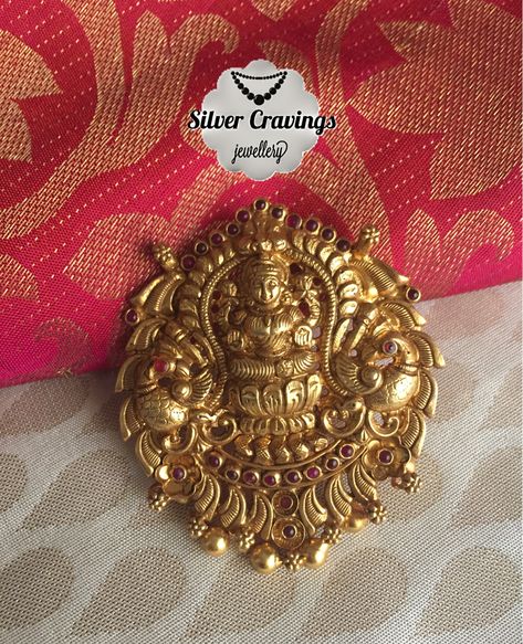 Nagaram Jewellery, Laxmi Gold Pendant, Nagaram Designs, Gold Laxmi Pendent Designs, Laxmi Lockets Gold, Nagaram Pendant, Gold Lakshmi Pendant Designs, Antique Gold Pendant Designs, Antique Pendants Gold Indian