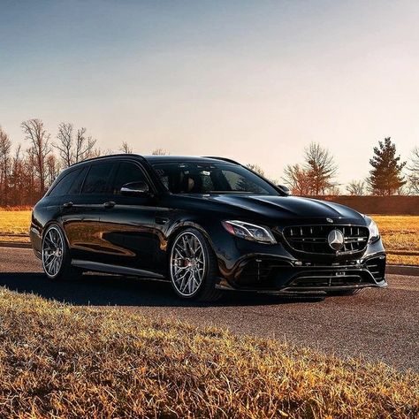 E63 Amg Wagon, Mercedes Jeep, Mercedes E63, Custom Mercedes, Mercedes Benz World, Mercedes C300, Shooting Brake, Bmw Audi, Mercedes Benz 300