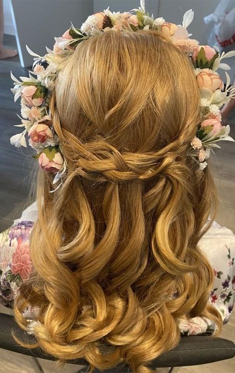 Crown Hairstyles for a Glamorous Touch: Stunning Ideas Half Up Half Down With Flower Crown, Half Up Half Down Flower Girl Hair, Girls Updos For Wedding, Flower Girl Hair With Flower Crown, Flower Girl Braid Hairstyles, Wedding Hairstyles For Flower Girl, Hairstyles For Flower Girls Wedding, Flower Girl Hairstyles With Flower Crown, Hairstyle For Flower Girl