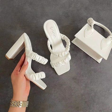 Brand Name: YMUpper Material: PUOrigin: CN(Origin)Heel Height: High (5cm-8cm)With Platforms: NoOccasion: PartySandal Type: GladiatorHeel Type: Square heelLining Material: PUSide Vamp Type: OpenOutsole Material: RubberClosure Type: Lace-upFit: Fits true to size, take your normal sizeBack Counter Type: Cover HeelFashion Element: ShallowStyle: FashionModel Number: wa2d22d2dPattern Type: SolidInsole Material: PUcolours: black white khakisize: 35.36.37.38.39.40.41.42.43 Slipper Shoes Women, Hak Tinggi, Women Slippers Fashion, Summer High Heels, Casual High Heels, Square Toe Sandals, High Heel Mules, Open Toe High Heels, Slippers Women