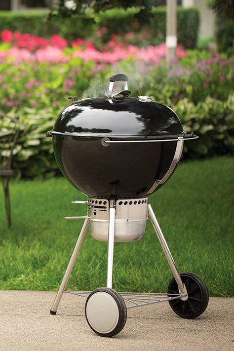 best weber grill, best weber, weber gas grill reviews, weber portable gas grill reviews, best weber gas grill, weber grill smoker, weber smoker buying guide, weber bbq reviews, christsmas Weber Grills Smoker, Best Weber Grills Smoker for christsmas 2018, christsmas deals on Weber Grills Smoker, weber charcoal grill reviews, best weber grills Parrilladas Ideas, Coal Grill, Backyard Kitchen Ideas, Grill Tips, Weber Charcoal Grill, Weber Genesis, Barbecue Camping, Weber Grills, Gourmet Bbq