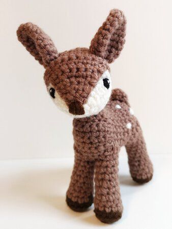 Fawn Amigurumi, Deer Crochet Pattern, Deer Crochet, Art Au Crochet, Elephant Amigurumi, Kat Haken, Crochet Deer, Crochet Monkey, Cat Crochet