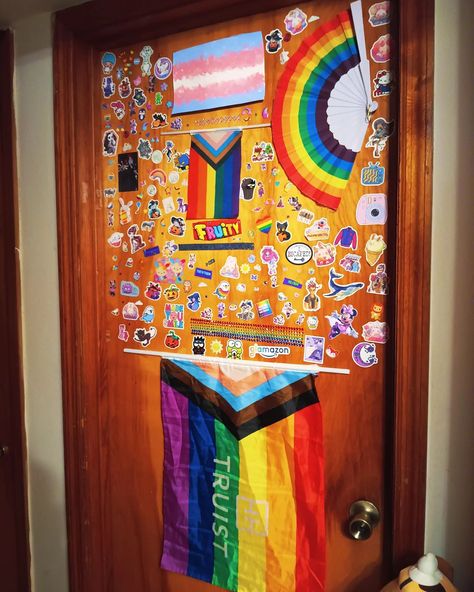 My bedroom door! #ageregression #agere #ageregressionsfw #boyregressor #dontsexualizemyregression #boyregressorsfw #babycoresfw #toddlercoresfw #kandikid #decoration #rainbow #🌈 #🏳️‍🌈 #transgender #trans #🏳️‍⚧️ #mylittlepony #sanrio #hellokitty #monsterhigh #pride #lgbtqia #loveislove #mlp #minniemouse #dopaminedecor Lgbtq Bedroom Ideas, Pride Bedroom Ideas, Pride Flag Bedroom, Trans Bedroom, Lgbtq Room Ideas, Gay Bedroom, Grunge Bedroom, Nice Rooms, Trans Pride Flag