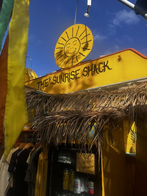 the sunrise shack hawaii acai bowls smoothie surf surfer girl aesthetic summer summertime bucket list to do fun happy sun sunshine honolulu oahu island yellow spring june july august vacation maui Hawaii Surf Aesthetic, Honolulu Hawaii Aesthetic, Hawaii Sign Aesthetic, Hawaii 5-0 Aesthetic, Surfers Paradise Aesthetic, Sunrise Shack Hawaii, Surfer Girl Aesthetic, Surfer Vibe, Surfer Aesthetic