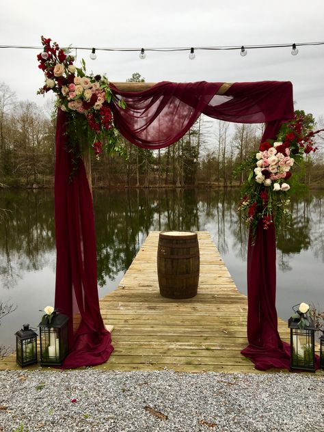 Black And Burgundy Wedding Arch, Black And Red Vow Renewal, Burgandy Theme Wedding, Wine And Gold Decorations, Rustic Vow Renewal Decor, Rustic Black And Red Wedding, Burgundy Wedding Hairstyles, Rustic Wedding Decor With Lanterns, Wine Color Wedding Decor