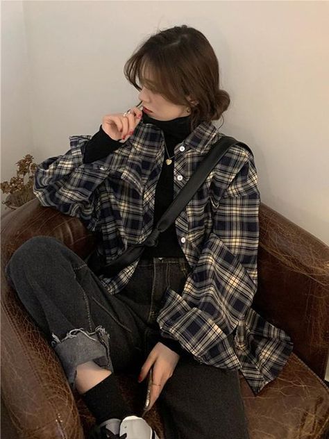 Rarove-Fall Outfits -Design Niche Long-sleeved Shirt Women's Spring Retro Plaid Shirt Jacket Loose Trendy Back To School Outfits, Long Sleeve Polo Outfit, Oversized Shirt Outfit, Oversized Outfits, Oversized Plaid Shirts, Plaid Shirt Outfits, Oversize Outfit, Polo Outfit, Flannel Fashion