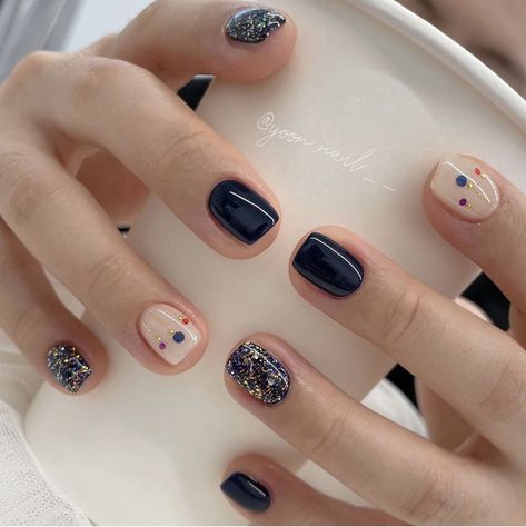 Wedding Guest Nails Ideas, Extra Short Nails, Cute Nail Colors, Wow Nails, Asian Nails, Hippie Nails, Sassy Nails, Round Nails, Shellac Nails