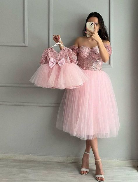 Mom And Daughter Birthday Dress, Mother Daughter Dresses Matching Birthday, Mother Daughter Birthday Dress, Mommy Daughter Dresses For Birthday, Dresses For Mom And Daughter, Mom Daughter Dress, Mother And Daughter Matching Outfits, Mom And Daughter Dress, Mommy Daughter Dresses