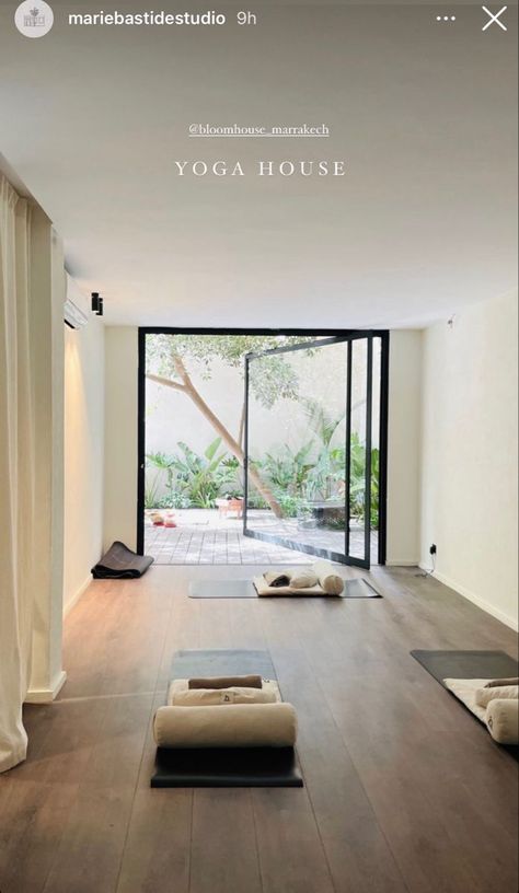 Yoga House Design, Home Yoga Room Aesthetic, Home Yoga Studio Aesthetic, Small Yoga Studio Design Interiors, Private Yoga Room, Tiny Yoga Studio, Small Yoga Studio Design Ideas, Small Yoga Room At Home, Basement Yoga Studio