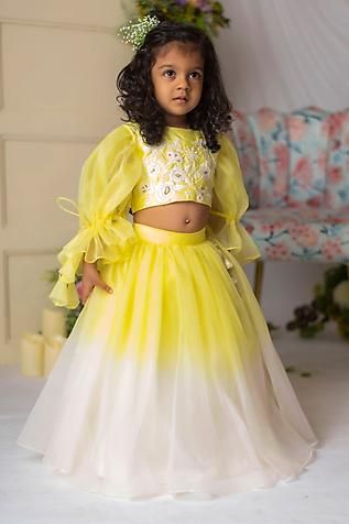 Shop for Lil Angels Yellow Ombre Lehenga And Blouse Set For Girls Online at Aza Fashions Baby Frocks Style, Ombre Lehenga, Indian Dresses For Kids, Lehenga And Blouse, Kids Lehenga Choli, Kids Party Wear Dresses, Haldi Outfits, Organza Embroidery, Kids Dress Collection