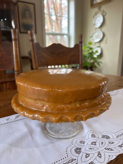 Bella Bakes Old Fashioned Caramel Cake–in a wood cook stove! – Cozy Kitchen Wood Stove Cooked Caramel Icing Recipe, Old Fashioned Caramel Cake, Kitchen Wood Stove, Burnt Sugar Cake, Wood Cook Stove, Carmel Cake, Southern Caramel Cake, Icing Recipes, Caramel Icing