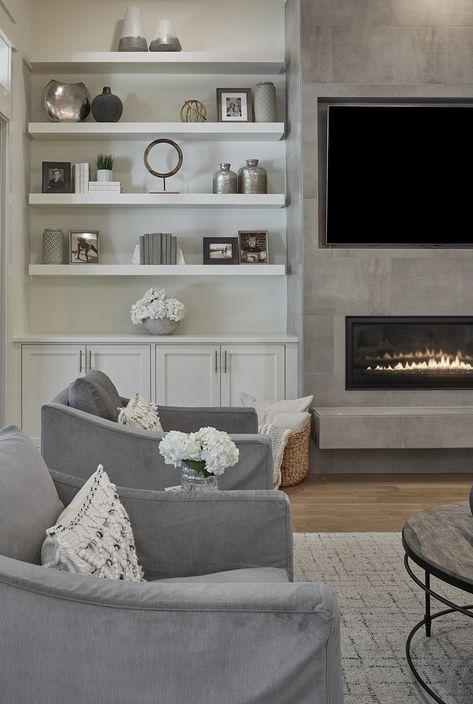 A Well Dressed Home, Built In Around Fireplace, Built In Shelves Living Room, Living Room Built Ins, Living Room Entertainment Center, Fireplace Built Ins, Living Room Entertainment, Living Room Decor Fireplace, Cosy Living Room