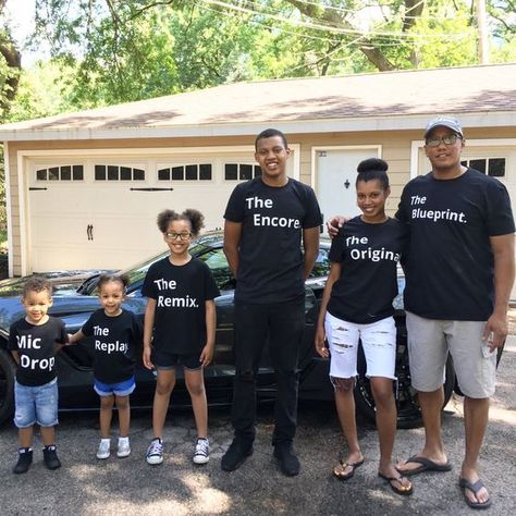 Funny Sibling Shirts, Sibling Shirts, Family Shirts Matching, Black Families, Creative Tshirt, Family Affair, Cute Family, Family Goals, Matching Family Outfits