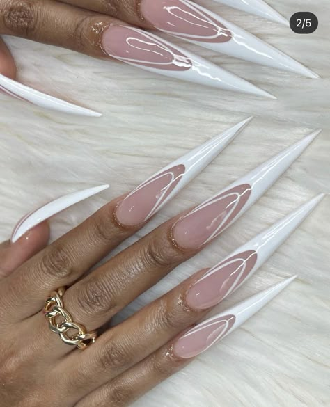 Candy Nail Art, White Stiletto Nails, Peeps Candy, Bunny Peeps, Stilleto Nails Designs, Long Stiletto Nails, Sharp Nails, Halloween Acrylic Nails, Summer Nail Art