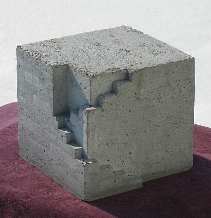 Hannes Kuehtreiber, concrete. http://www.makersgallery.com/concrete/gg-kuehtreiber.html Architectural Sculpture, Concrete Stairs, Concrete Sculpture, Arch Model, Concrete Art, Terraria, Arte Popular, Sculpture Installation, Model Making