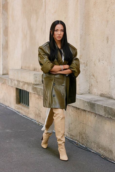 32 Milan Fashion Week Street Style Looks to Re-Create | Who What Wear Fall 2024 Inspo Outfits, Spring Summer 2023 Street Style, Summer 2023 Street Style, Poses Dress, Prada Makeup, Fashion Week Spring Summer 2023, 2023 Street Style, Yoyo Cao, Style Test