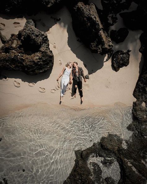 Drone Shot of couple stranded on the beach - COUPLE PHOTOGRAPHY - LESBIAN TRAVEL COUPLE - @ourtasteforlife #travel #lesbiancouple #travelcouple #photography #bali #beach Aerial Photography Drone, Wedding Day Photos, Public Display Of Affection, Asia Travel Guide, Drone Photos, Drone Photography, Couple Shoot, Aerial Photography, Travel Couple