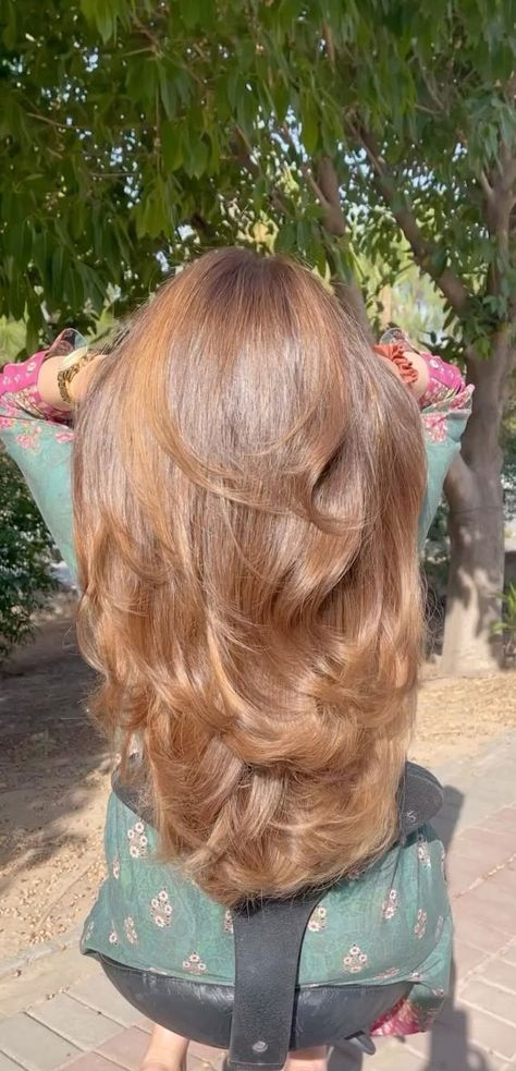 Breathtaking Balayage Hair Colour Ideas : Gingerbread Topped with Caramel Gingerbread Balayage, Autumn Hair Balayage, Honey Caramel Balayage, Layers Balayage, Balayage Layers, Hair Colour Ideas, Honey Caramel, Balayage Hair Color, Autumn Hair