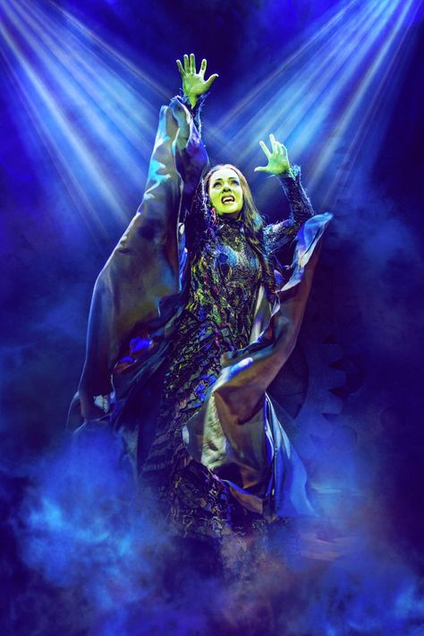 First Look as Rachel Tucker Returns from Broadway to Lead 10th ANNIVERSARY WEST END Cast of WICKED Broadway Wicked, The Witches Of Oz, Wicked Costumes, Sierra Boggess, Theatre Problems, Theatre Quotes, Wicked Musical, Musical Theatre Broadway, Wicked Witch Of The West