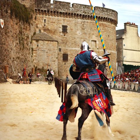 Medieval Tournament Aesthetic, Knights Tournament, Knight Tournament, Dinan France, Jousting Knight, Medieval Tournament, Historical Drawings, Medieval Horse, Life Drawing Reference