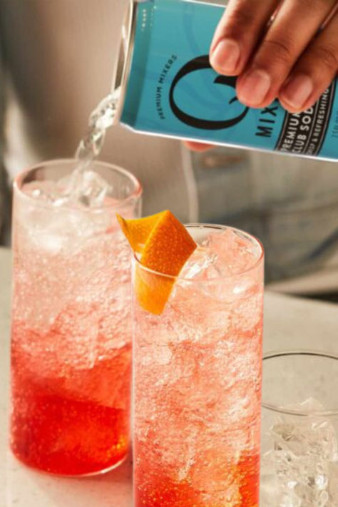 Think pink with this easy, low ABV slightly bitter cocktail. Combine 1oz of Sweet Vermouth and 1oz of Campari and top with Q CLUB SODA. Bitter Cocktail, Aperitif Drinks, Sweet Vermouth, Cocktail Bitters, Club Soda, Think Pink, Highball Glass, Vermouth, Orange Peel