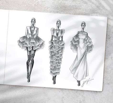 Fashion Design Inspiration Board, Croquis Fashion, Fashion Design Classes, Abstract Art Images, Fashion Illustration Collage, Textures Fashion, Fashion Design Books, A Level Art Sketchbook, Fashion Drawing Sketches