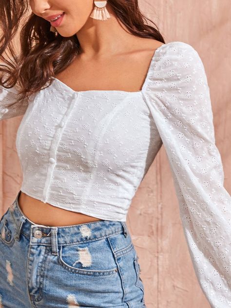 Crop Tops Designs For Jeans, Trendy Fashion Tops Long, Latest Crop Tops, Blouse Casual Fashion, Crop Top Designs, Desi Fashion Casual, Fashion Top Outfits, Trendy Fashion Tops, Trendy Blouses