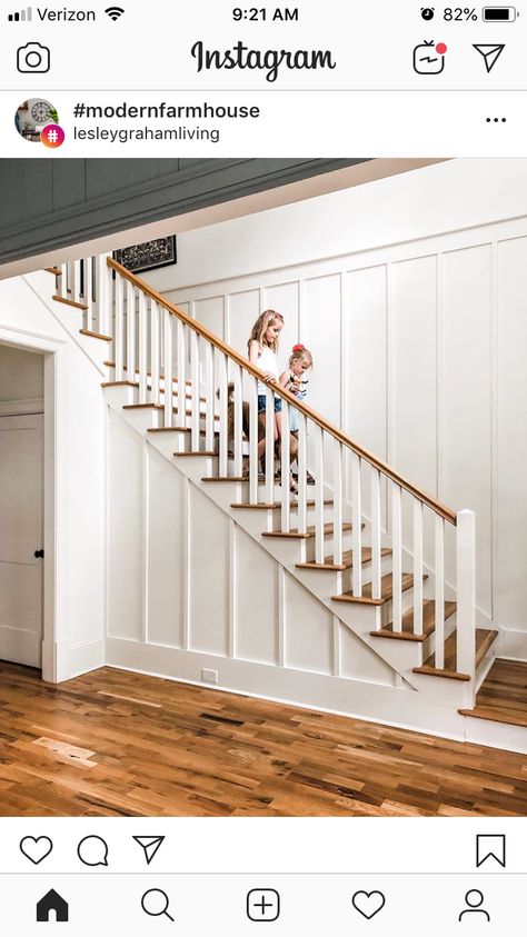 Feature Wall Stairwell, Staircase Cladding, Stair Wall Design, Stairs Trim, Stairwell Wall, Stair Walls, Rustic Staircase, Entryway Stairs, Staircase Wall Decor