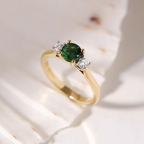 Gold Rings Green Stone, Gold Ring Emerald Stone, Round Emerald Engagement Ring, Engagement Ring Emerald Green, Emerald Engagement Ring Simple, Gold Emerald Engagement Ring Green, Emerald And Gold Engagement Ring, Green Stone Ring Gold, Emerald Stone Engagement Ring